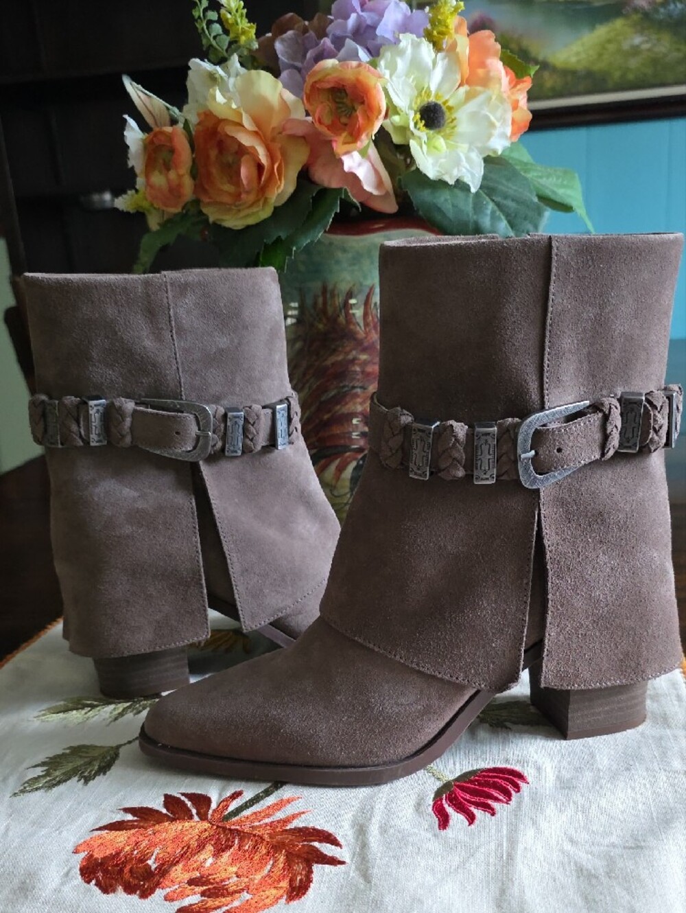 Crown Vintage Women's Brown Suede Ankle Boots with Buckle - Picture 3 of 10